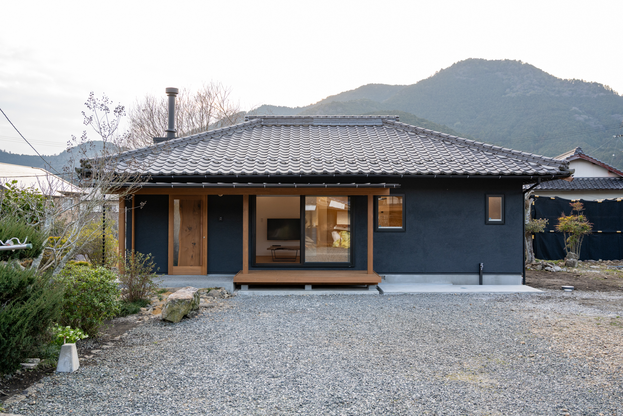 二つの古民家を融合した家🏡　西予市